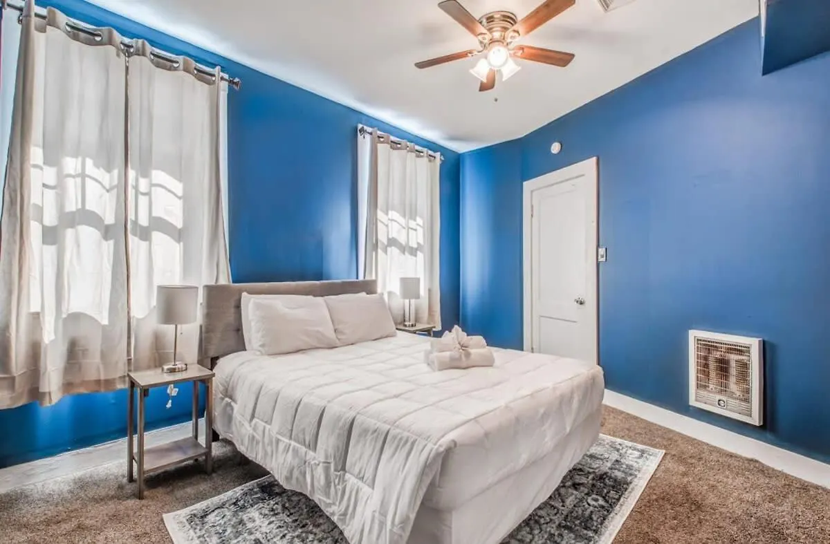 Vila The Big Gray Hideaway Memphis USA
